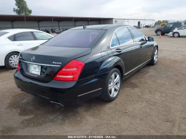 Mercedes-Benz S 500 ПОДГРЕВ* ОБДУХВАНЕ* МАСАЖ* ДИСТРОНИК* КЕЙЛЕС, снимка 4 - Автомобили и джипове - 49193999