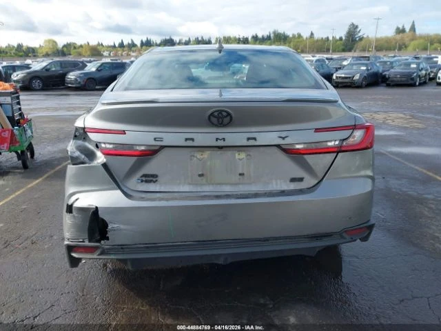 Toyota Camry * HYBRID* AWD* КОЖА* ПОДГРЕВ* ШИБИДАХ* , снимка 15 - Автомобили и джипове - 54719180