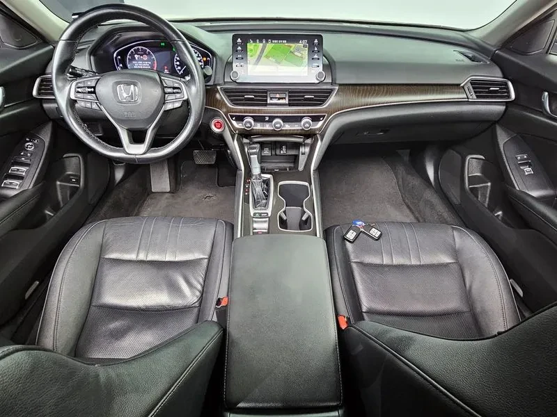 Honda Accord Generation 1.5 Turbo, снимка 13 - Автомобили и джипове - 56068767