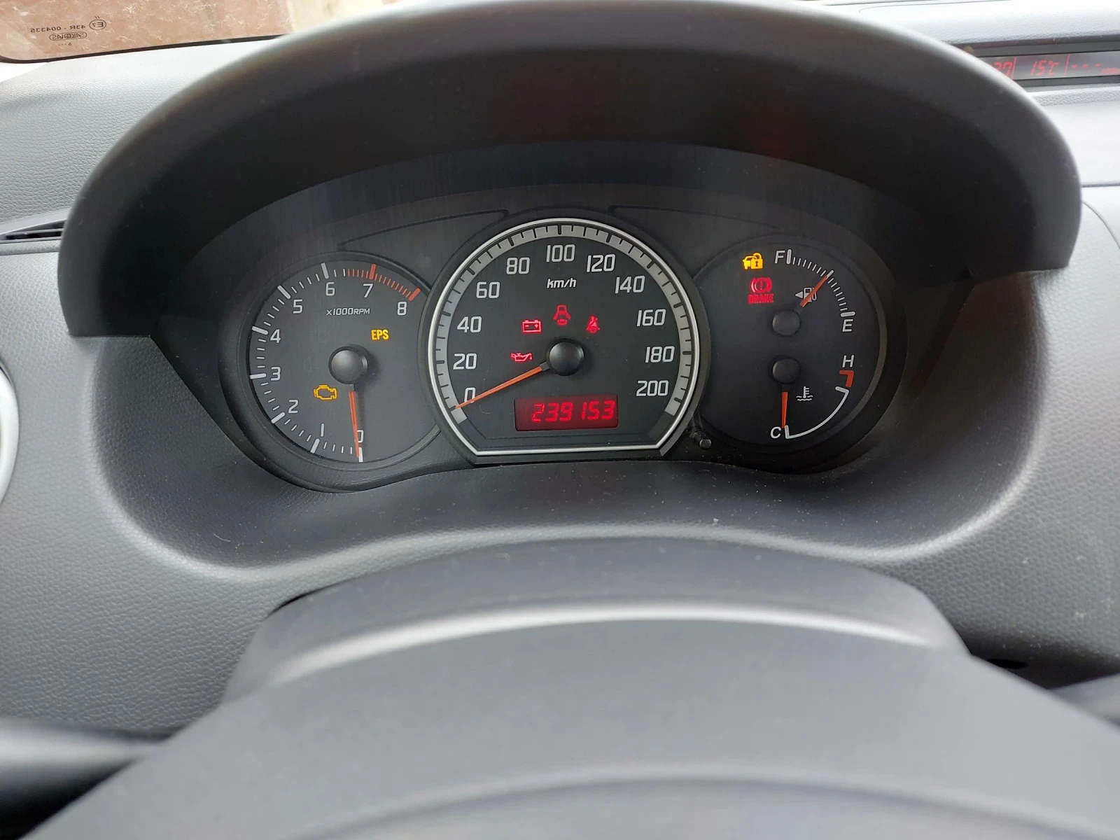 Suzuki Swift  - изображение 3
