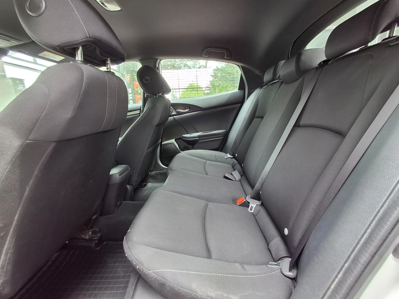 Honda Civic 1.0 V-TEC Comfort  - изображение 10
