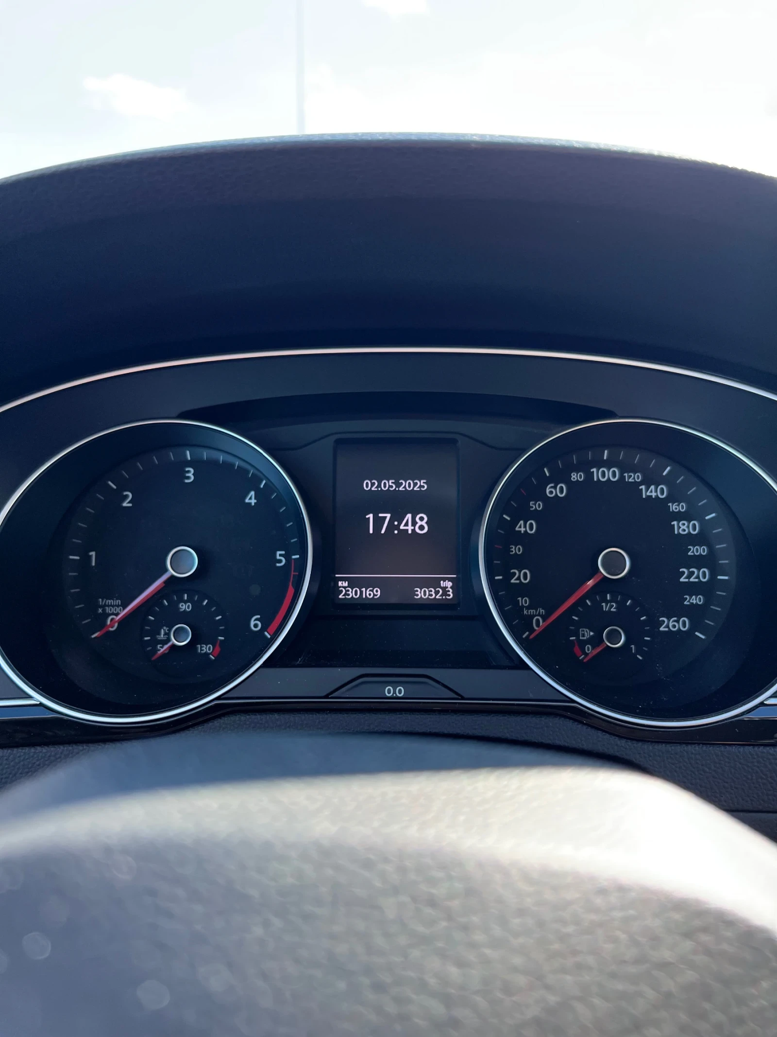 VW Passat 1.6 TDI 120 HP - изображение 10