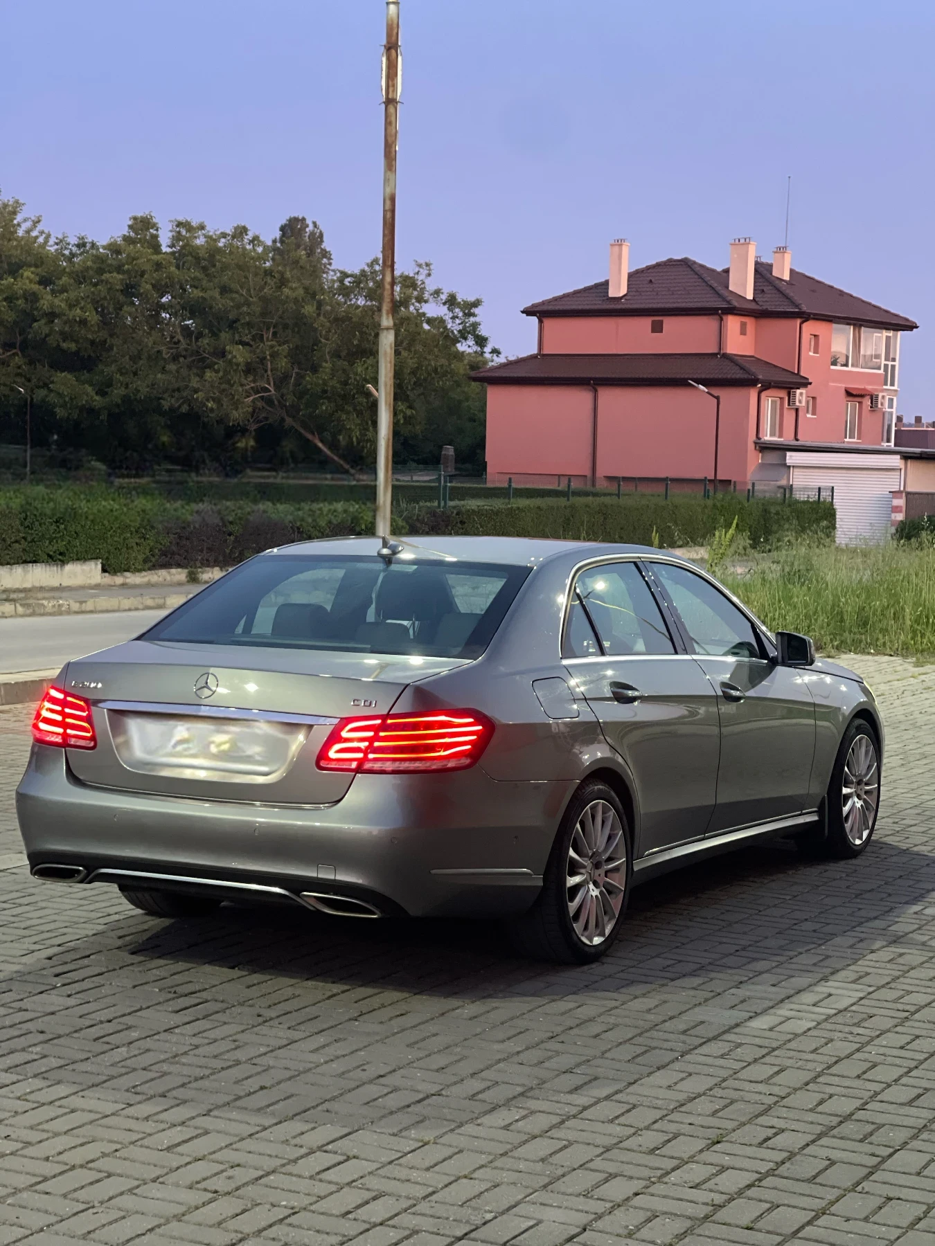 Mercedes-Benz E 200 2.0 CDI - изображение 8