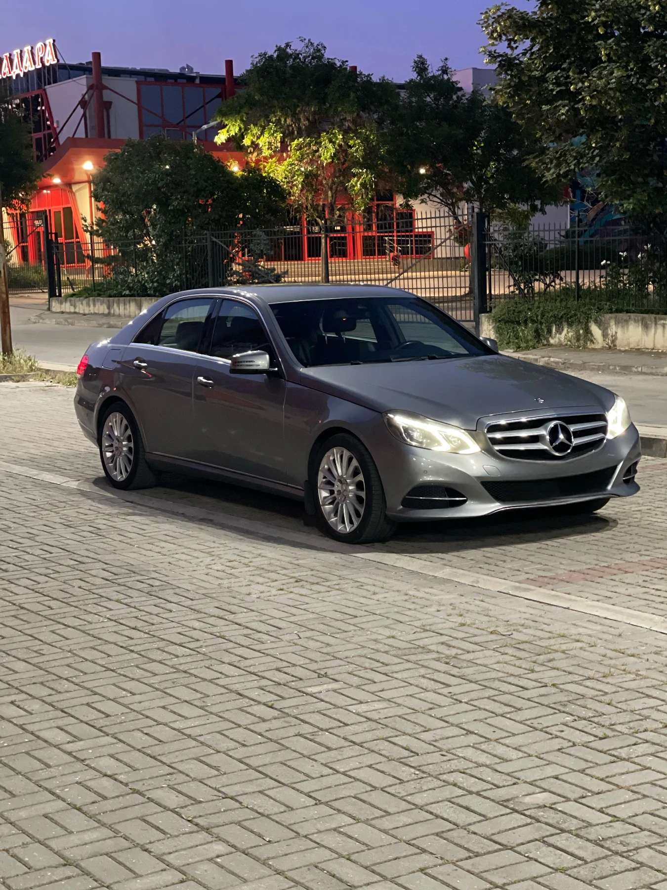 Mercedes-Benz E 200 2.0 CDI - изображение 10