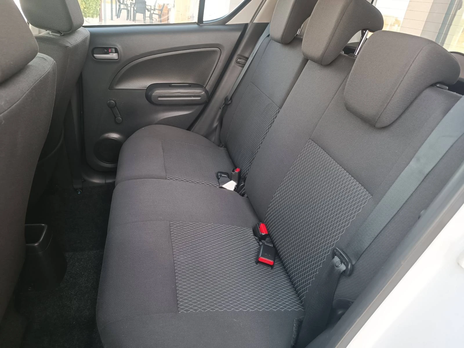 Suzuki Splash 1.0 Бензин | Mobile.bg — изображение 11