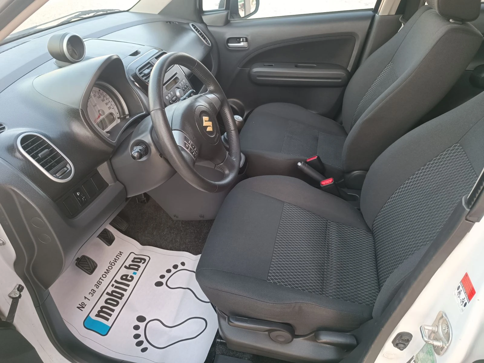 Suzuki Splash 1.0 Бензин - изображение 8