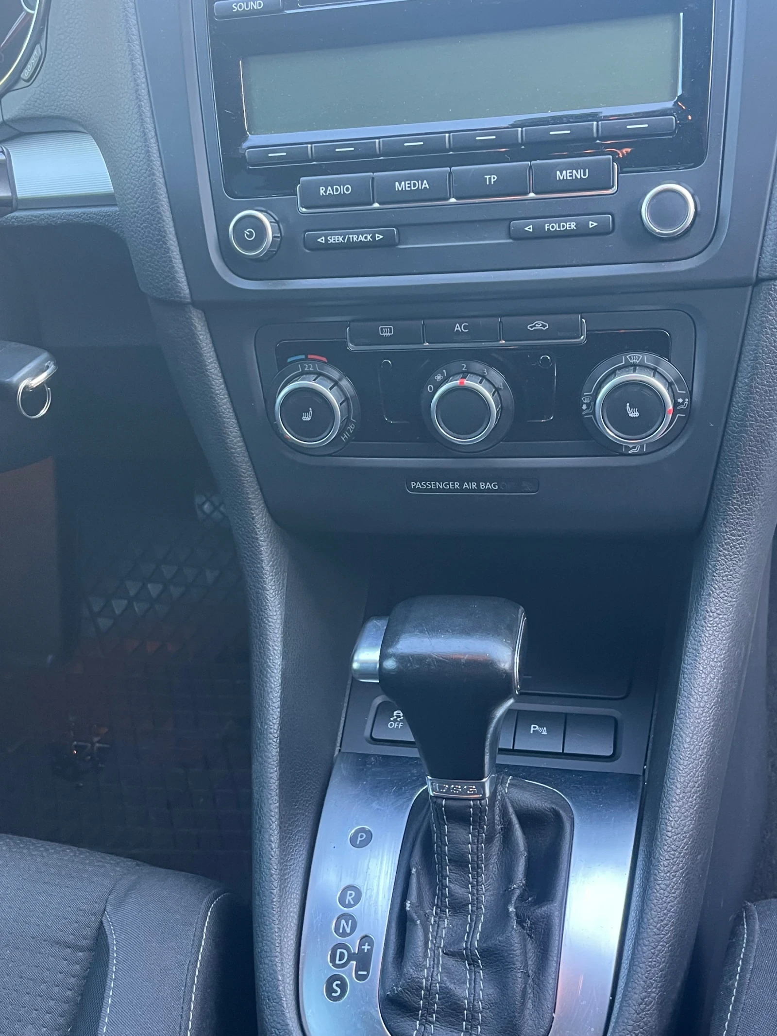 VW Golf  - изображение 10