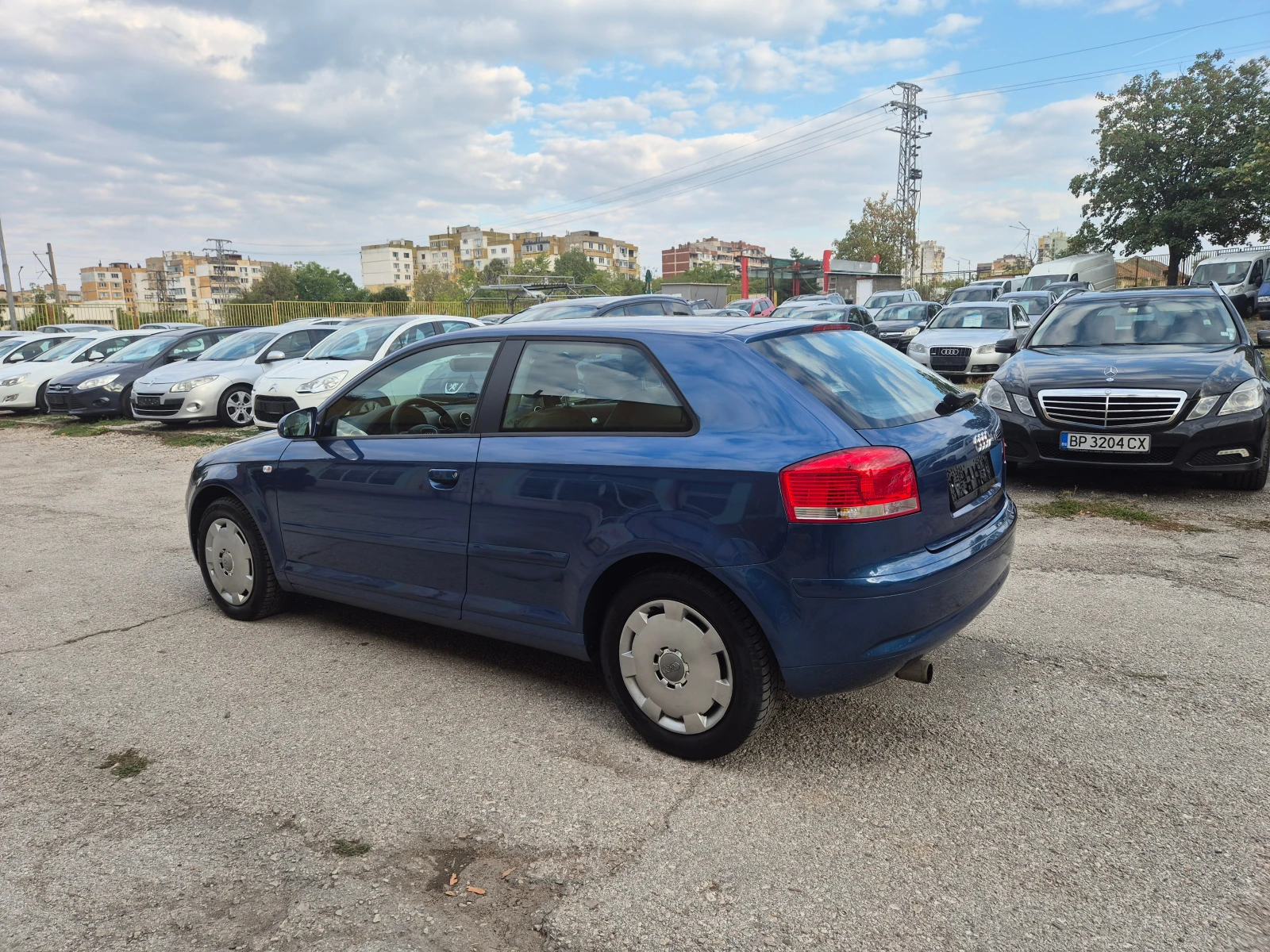 Audi A3 1, 6 I - 102 k.s. TOP - изображение 9