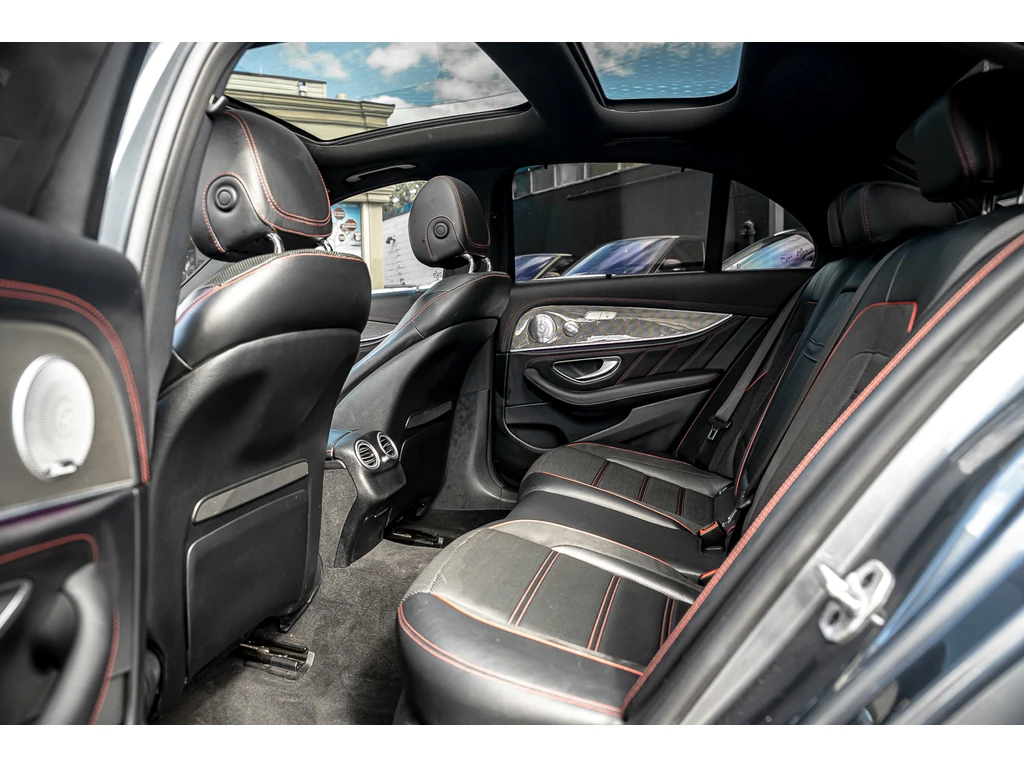 Mercedes-Benz E 53 AMG AMG* BURMESTER* 4MATIC* Carbon* FULL - изображение 9