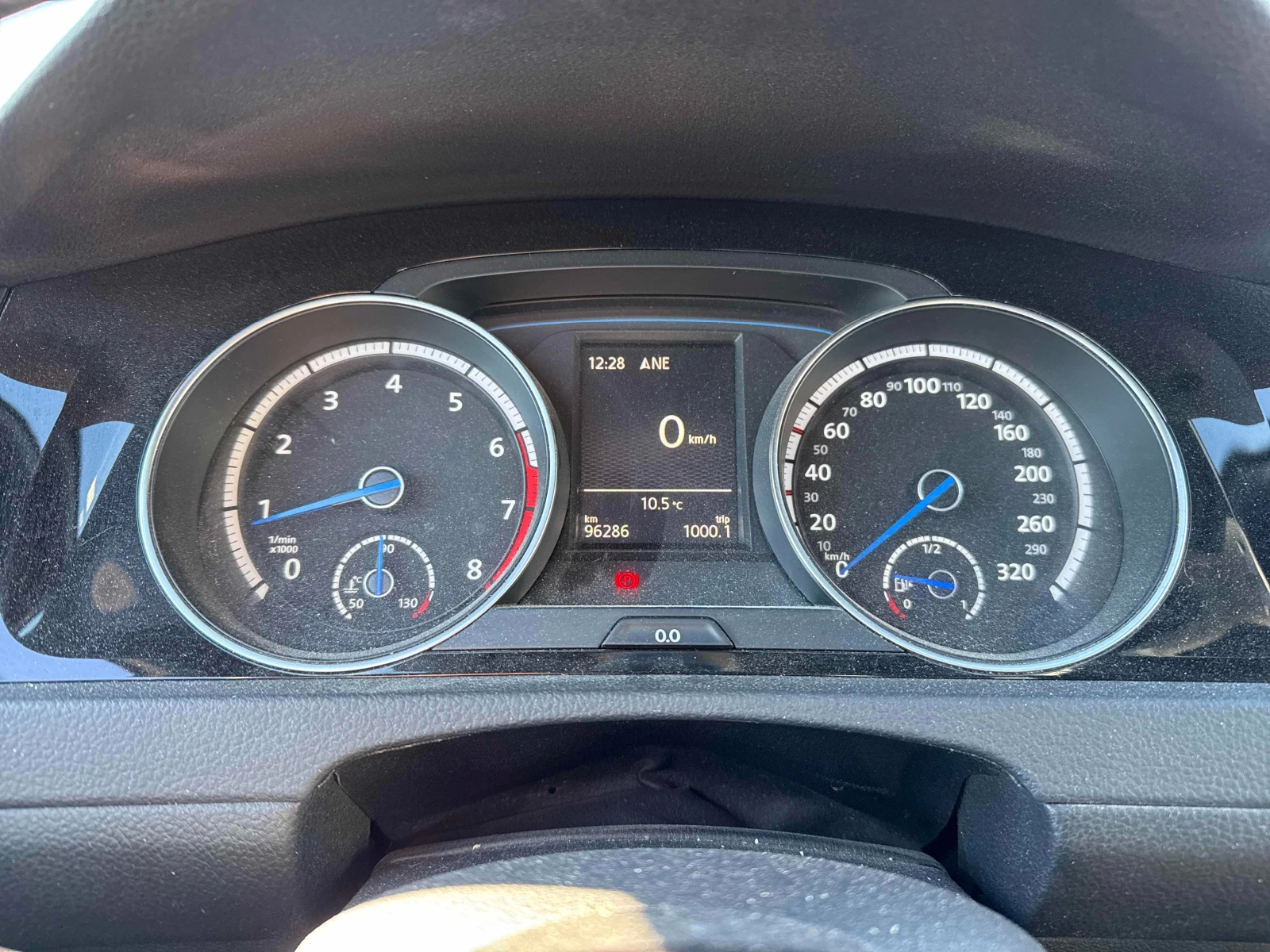 VW Golf * R* CARFAX * БЕЗ ПЪРВОНАЧАЛНА ВНОСКА - изображение 8