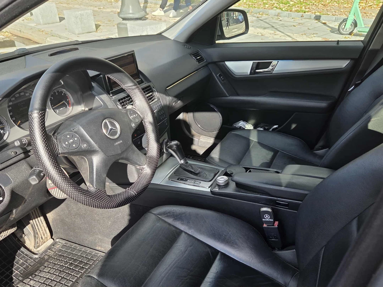 Mercedes-Benz C 220  - изображение 10