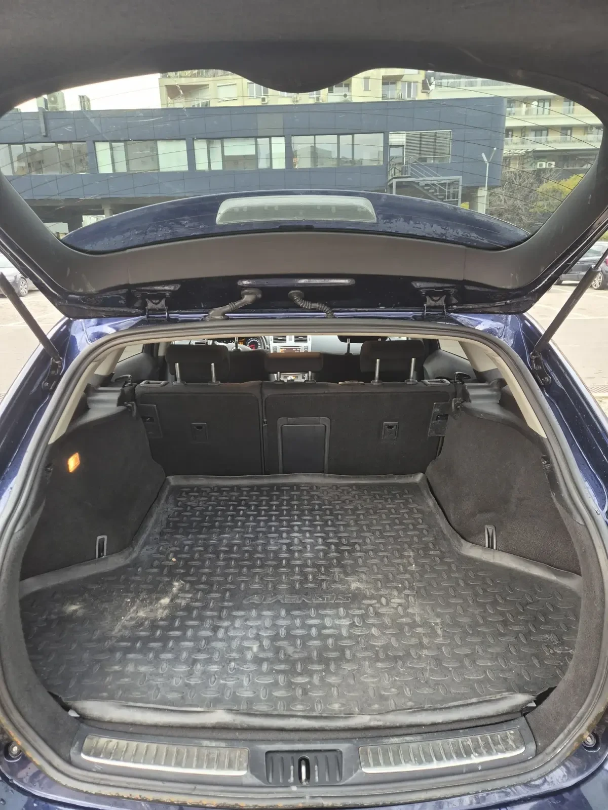 Toyota Avensis 1.6i Facelift  | Mobile.bg   12