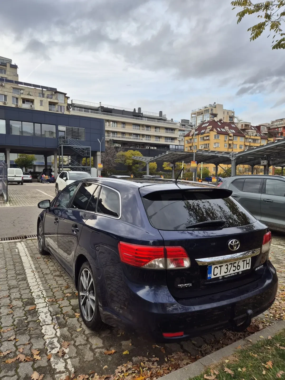 Toyota Avensis 1.6i Facelift  - изображение 4