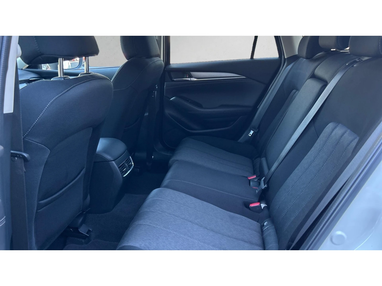 Mazda 6    480 . | Mobile.bg   12