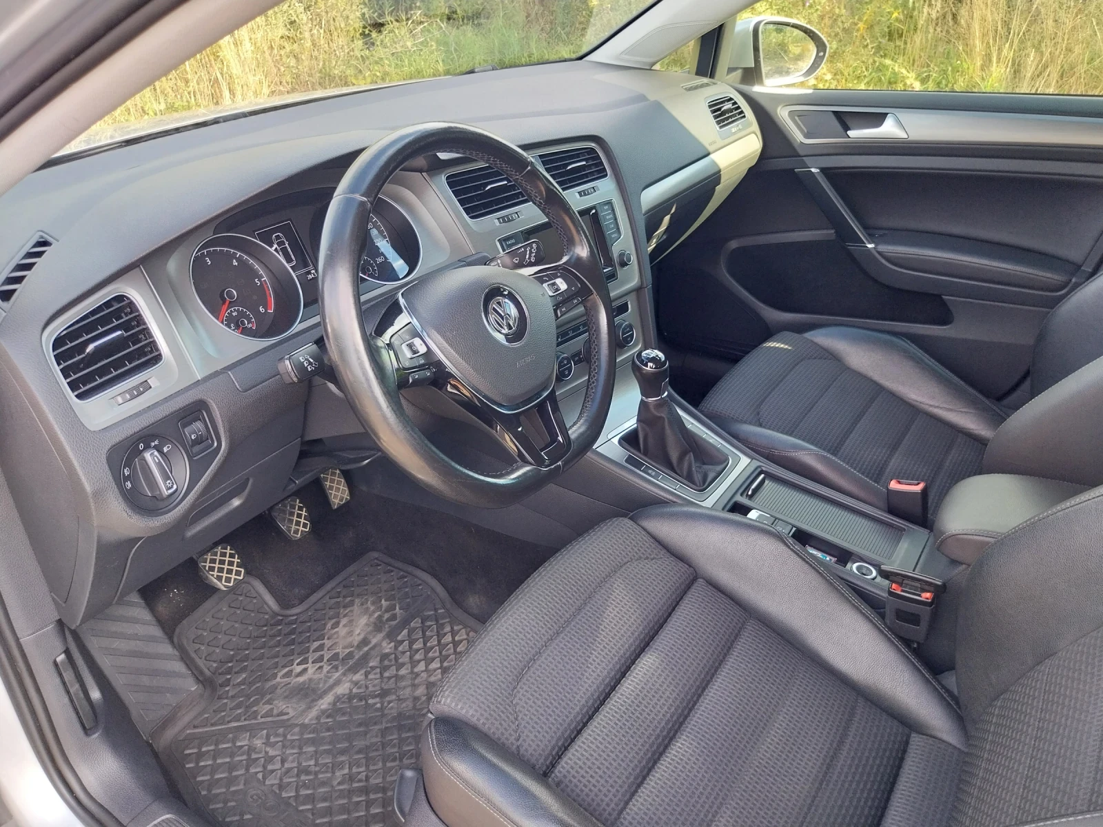 VW Golf  - изображение 7