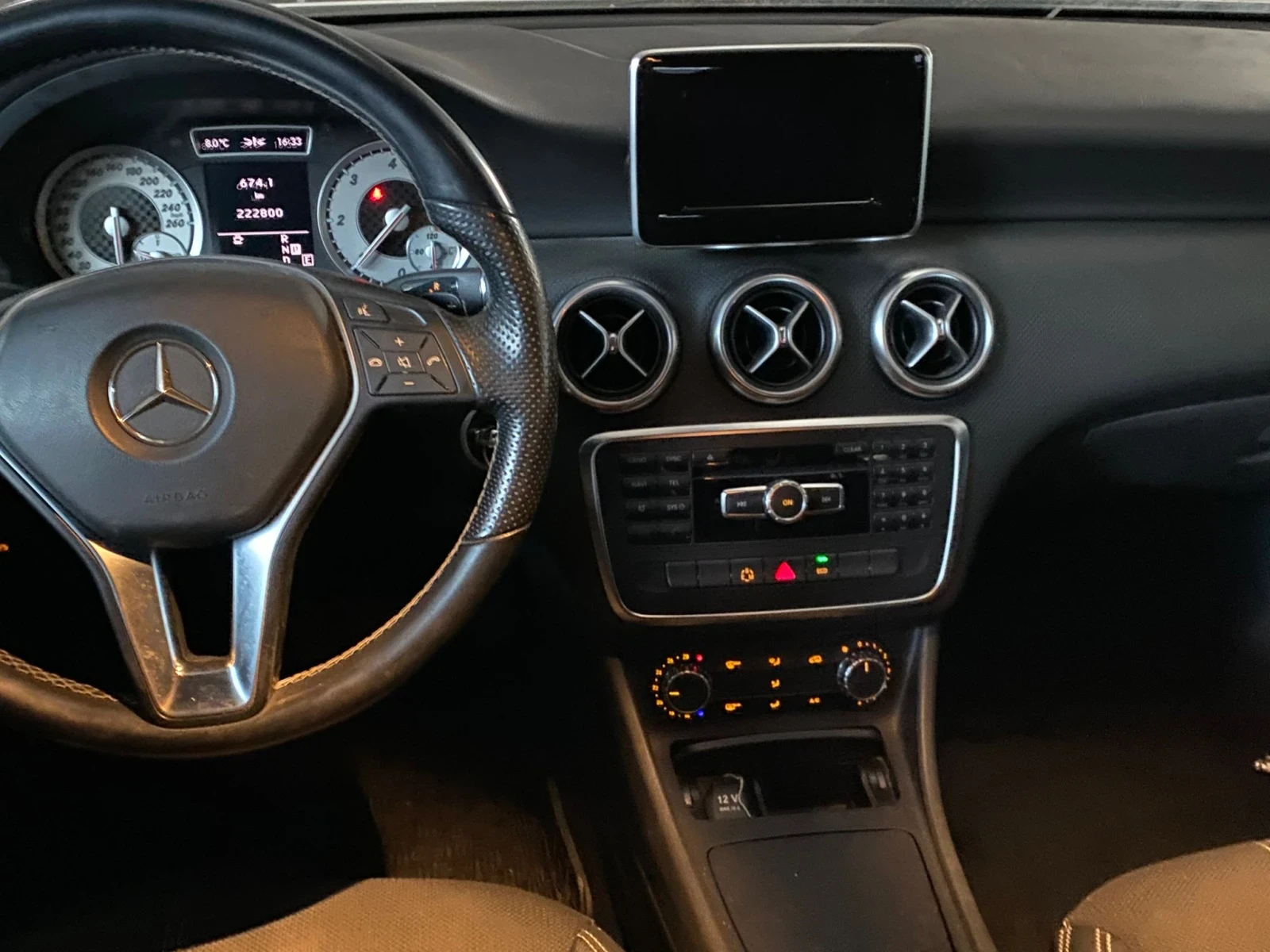 Mercedes-Benz A 180 CDI SPORT 109k.c UNIKAT ITALIA EURO 5B  - изображение 9