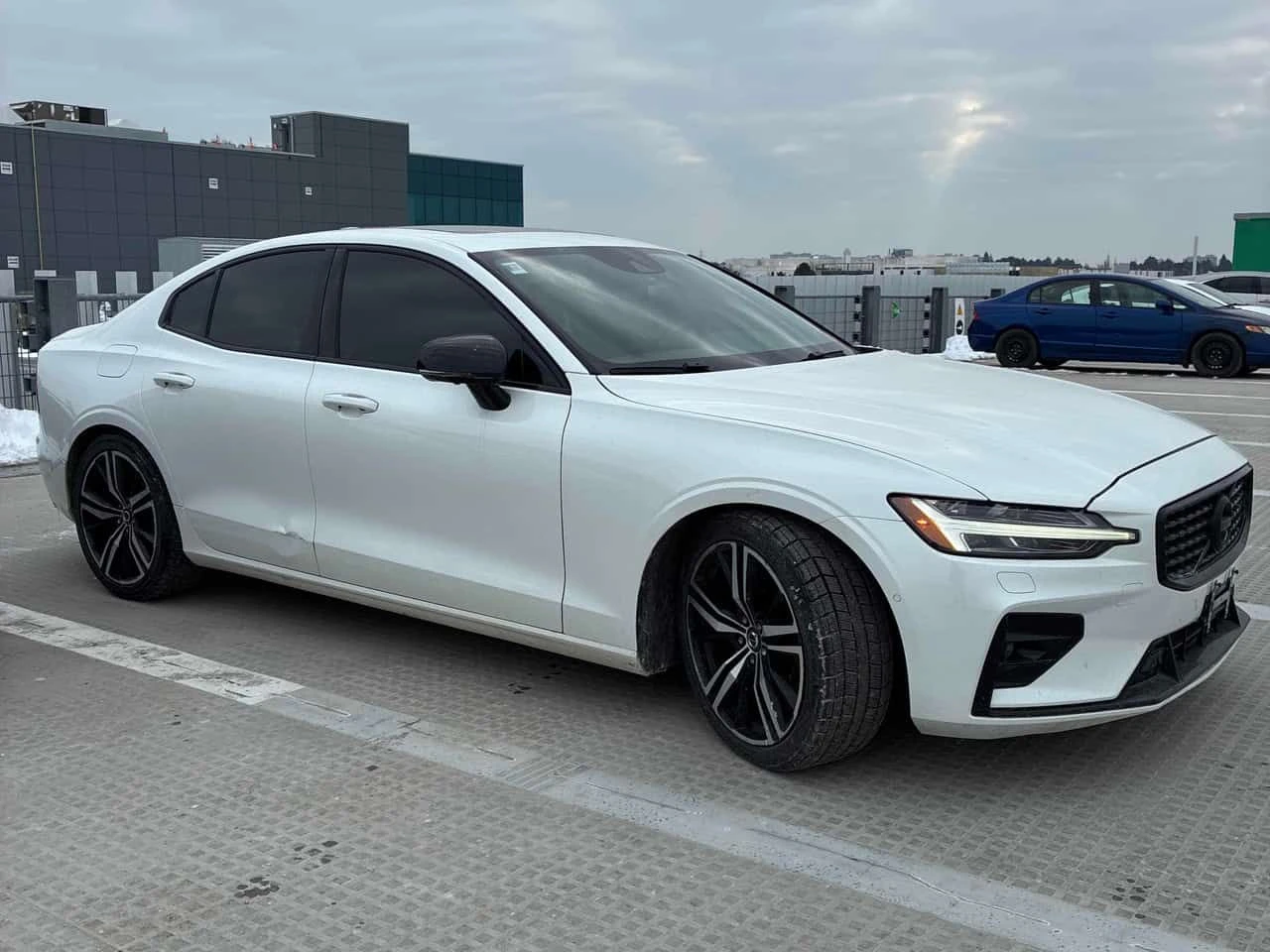 Volvo S60 * R Design * CARFAX * ЦЕНА ДО БГ, снимка 4 - Автомобили и джипове - 53709604