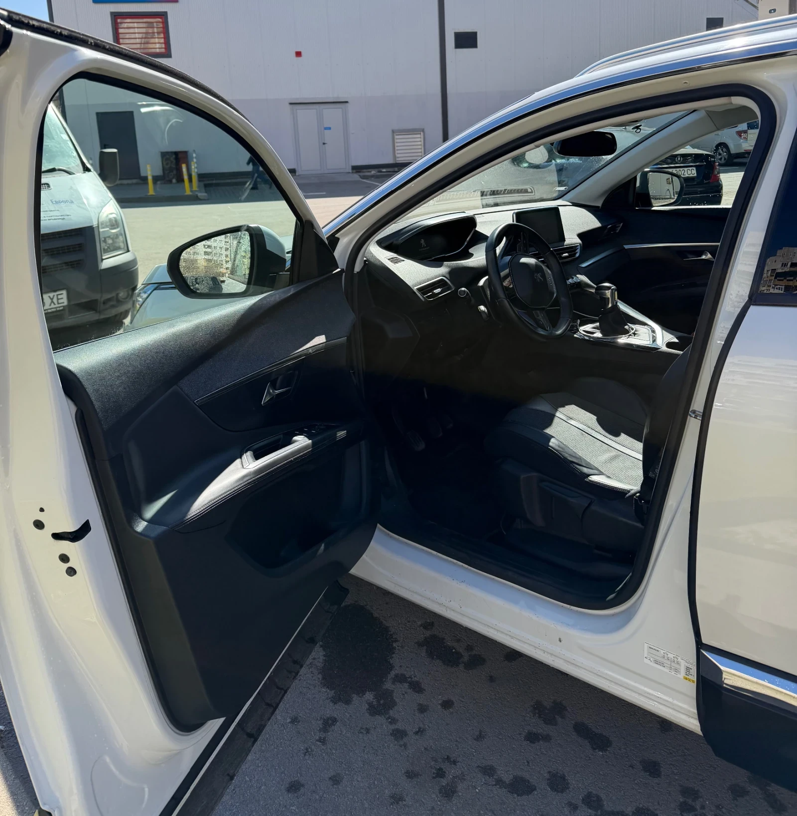 Peugeot 3008, снимка 12 - Автомобили и джипове - 53878680