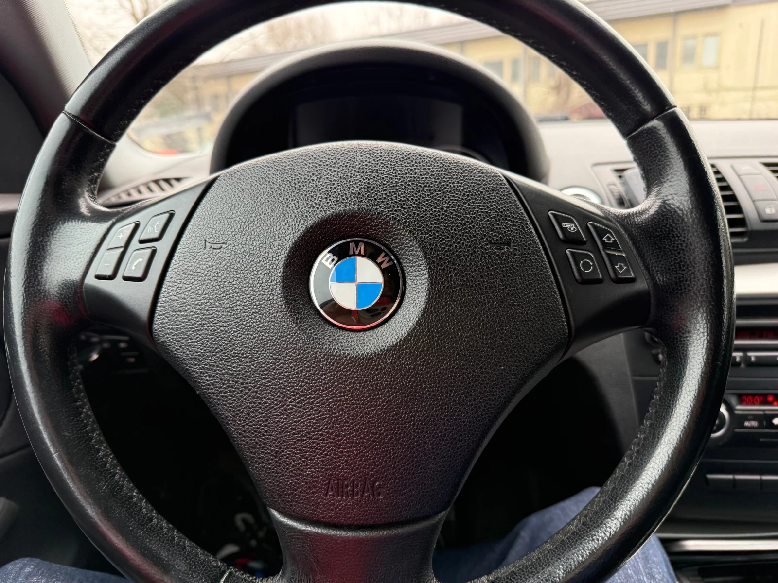 BMW 116, снимка 12 - Автомобили и джипове - 54051151