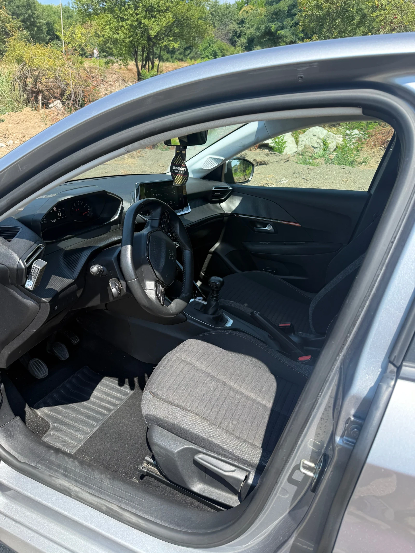 Peugeot 208 New Line Up ACTIVE PACK 1.5 BlueHDi, снимка 9 - Автомобили и джипове - 54166444