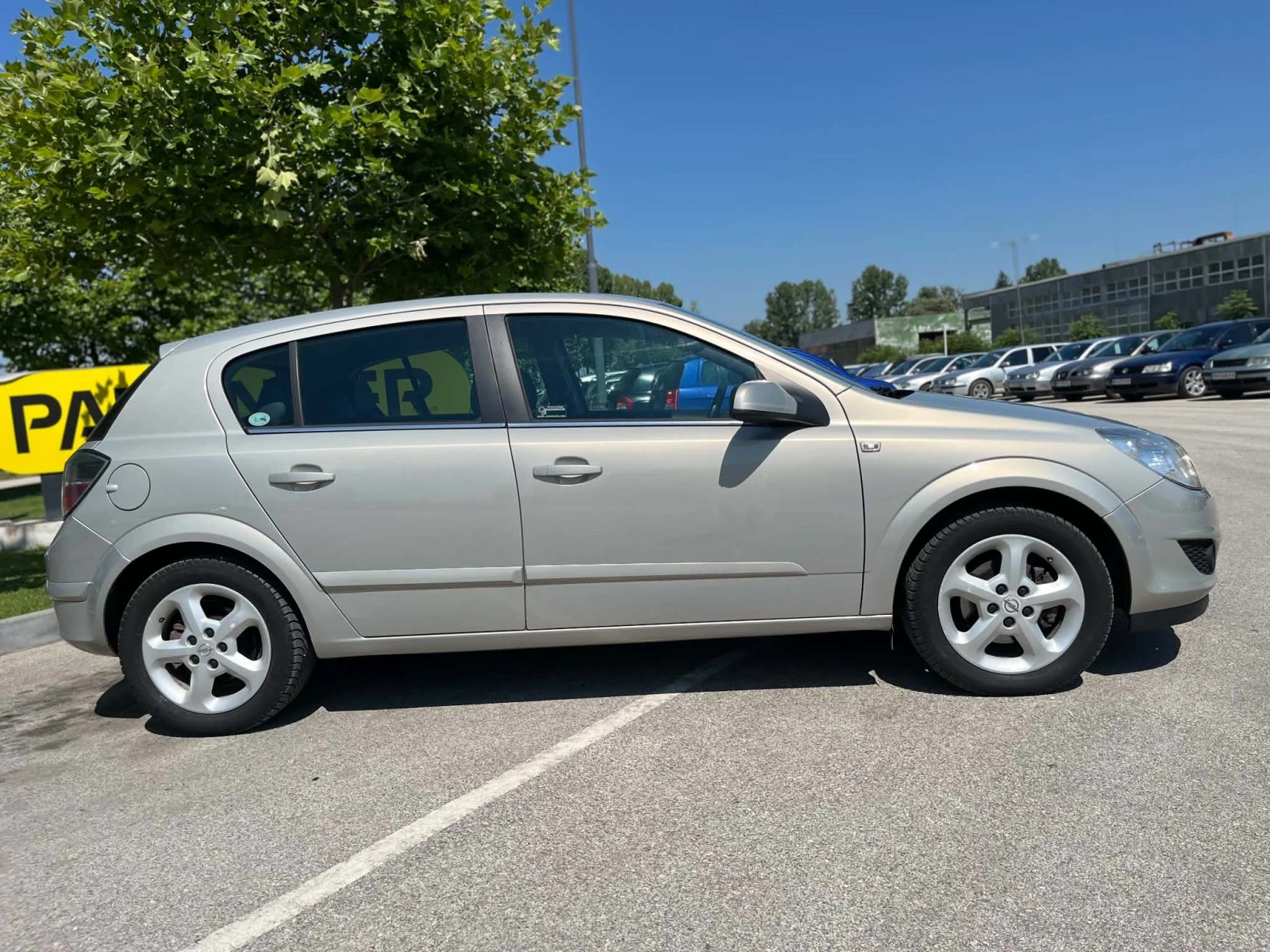 Opel Astra 1.7 101кс 2009г на реални  079468км, снимка 6 - Автомобили и джипове - 55055525