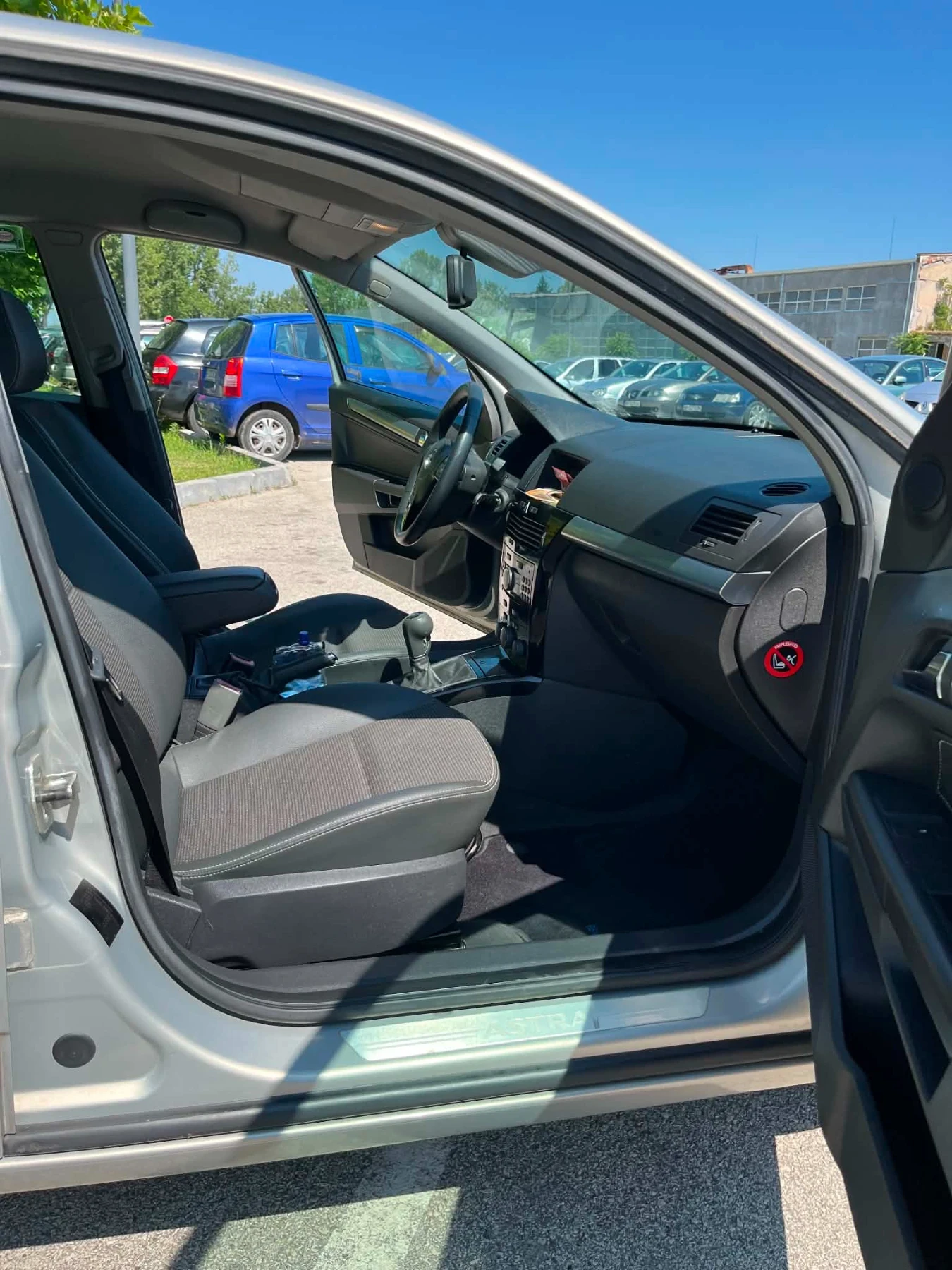 Opel Astra 1.7 101кс 2009г на реални  079468км, снимка 9 - Автомобили и джипове - 55055525