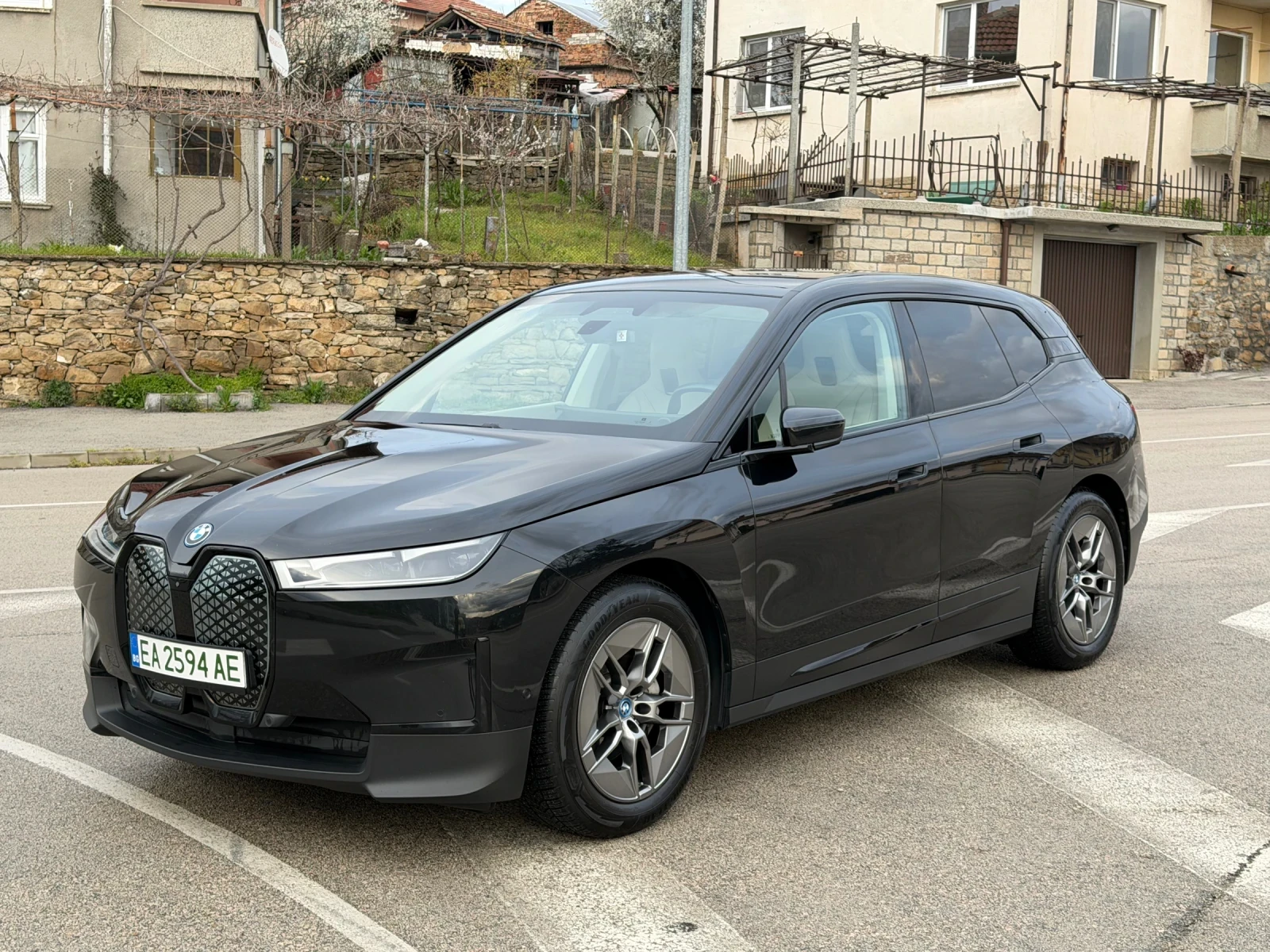 BMW iX