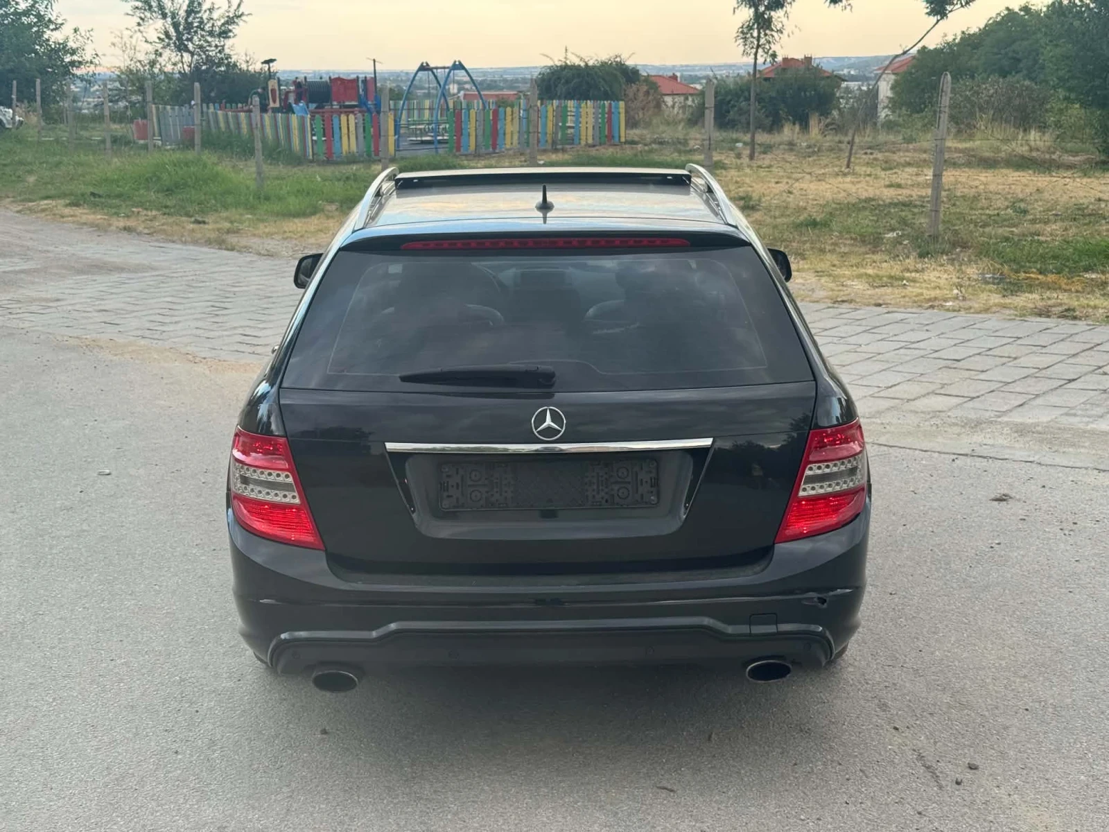 Mercedes-Benz C 220, снимка 6 - Автомобили и джипове - 55676142