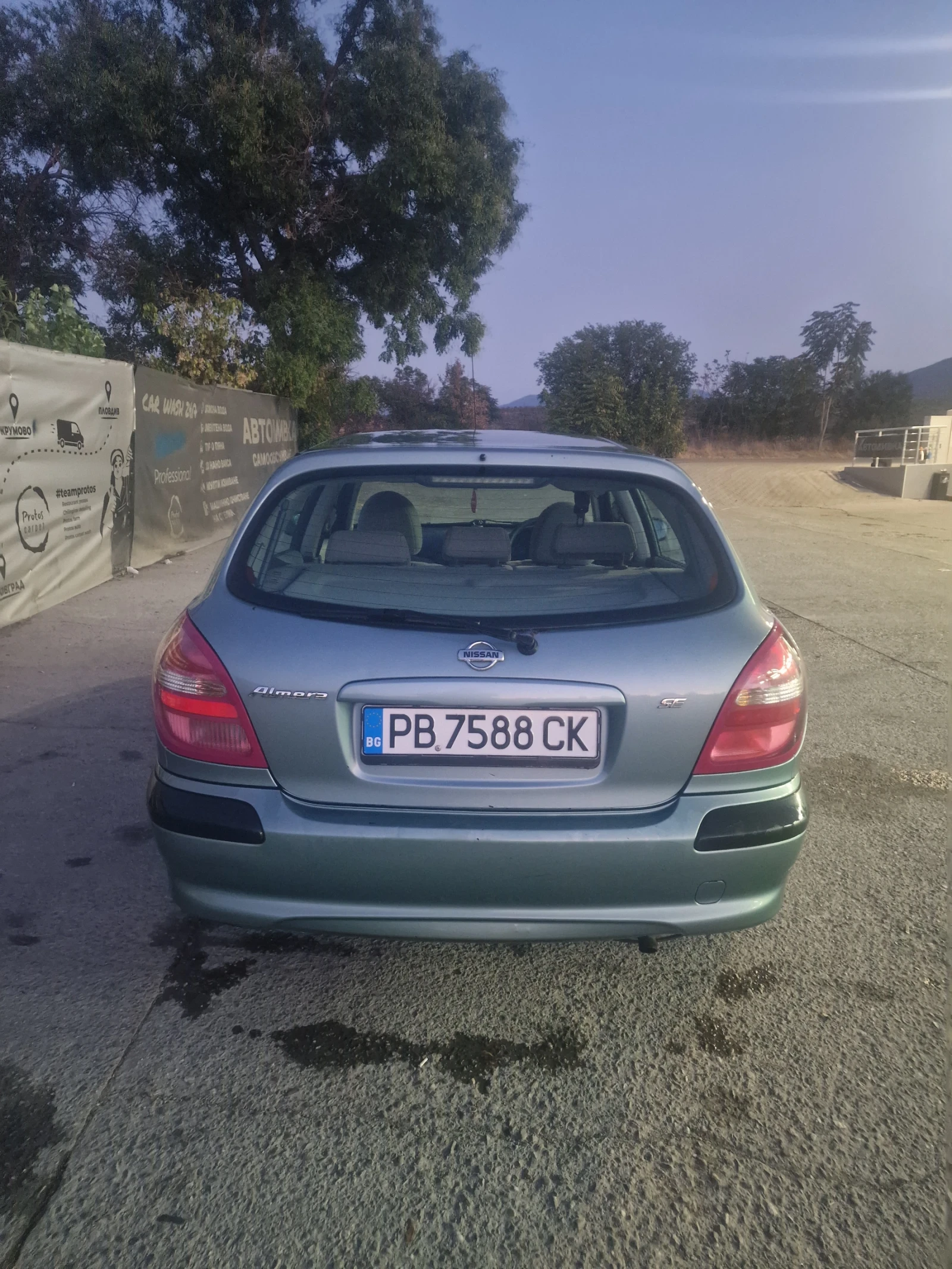 Nissan Almera, снимка 2 - Автомобили и джипове - 56056165
