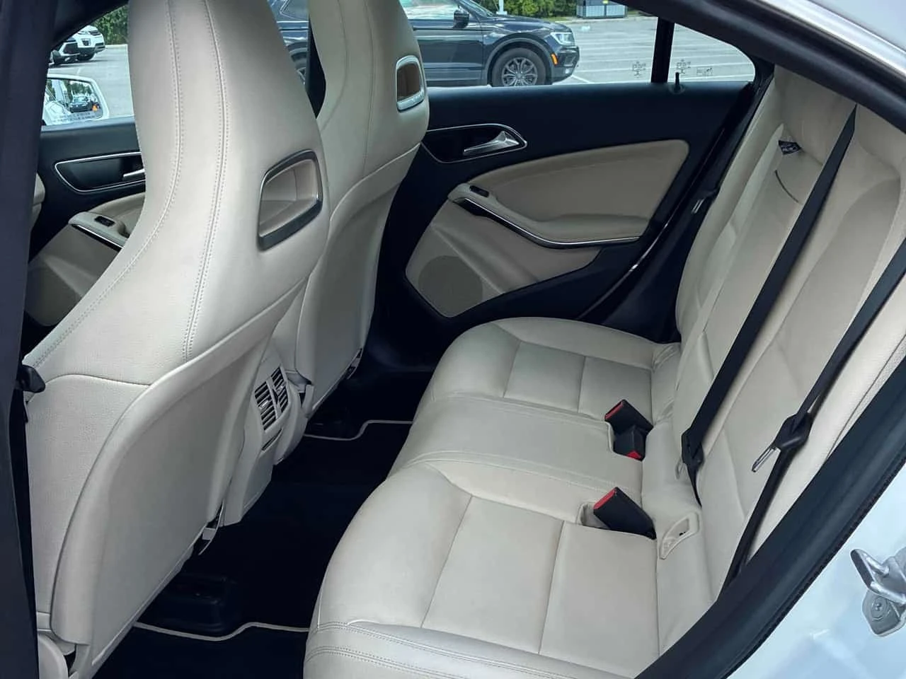 Mercedes-Benz CLA 250 * CARFAX * ����� �� ����������� | Mobile.bg � ����������� 16