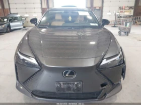 Lexus RZ 450E PREMIUM, снимка 2