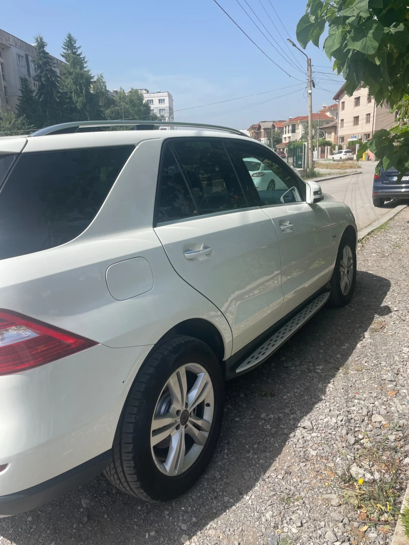 Mercedes-Benz ML 350 Джип 4матик, снимка 4 - Автомобили и джипове - 47044179