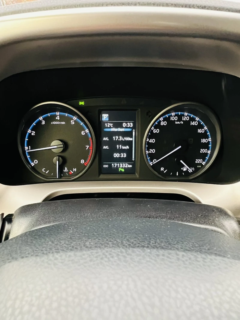 Toyota Rav4 2.0 CVT Executive   Пълна сервизна история в Toy, снимка 9 - Автомобили и джипове - 52337741