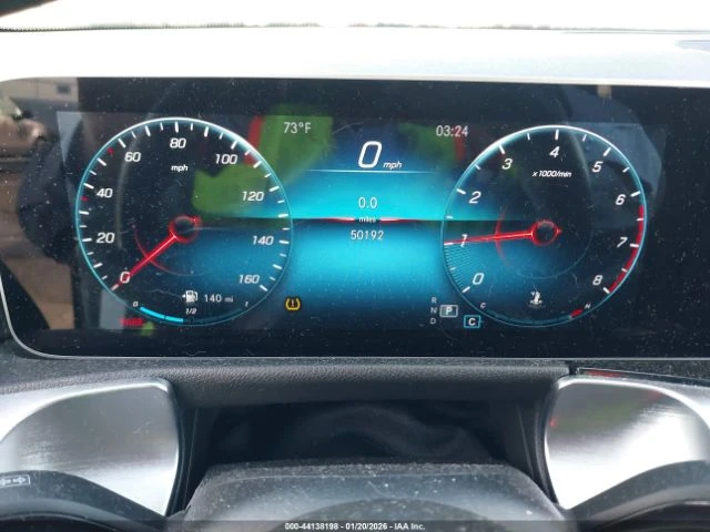 Mercedes-Benz GLB 250* 80k km* Камера* Кожа* м.Точки* Virtual* , снимка 12 - Автомобили и джипове - 53382899