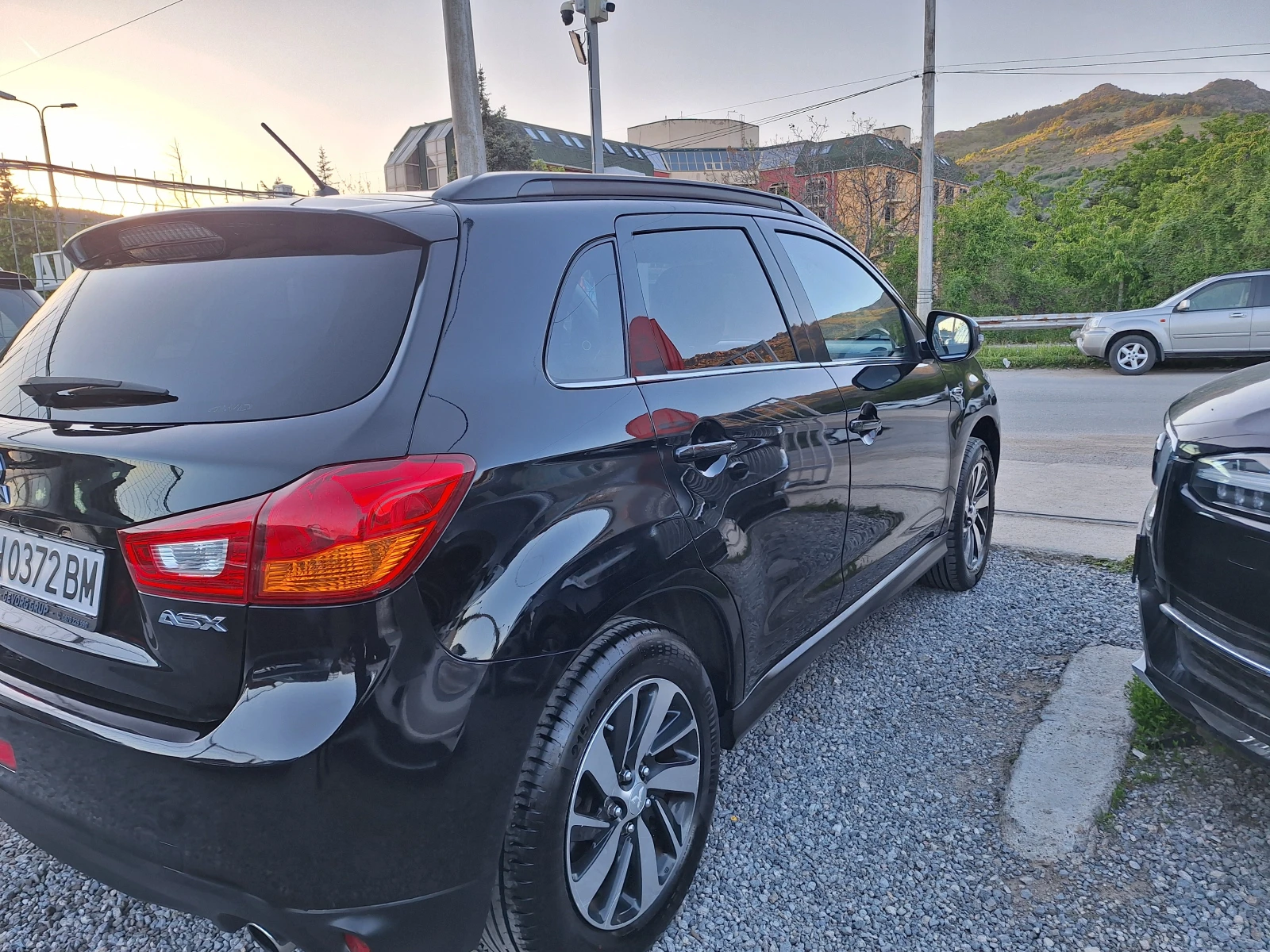 Mitsubishi ASX 2.2 DID AVTO  НАПЪЛНО ОТСЛУЖЕН  - изображение 4