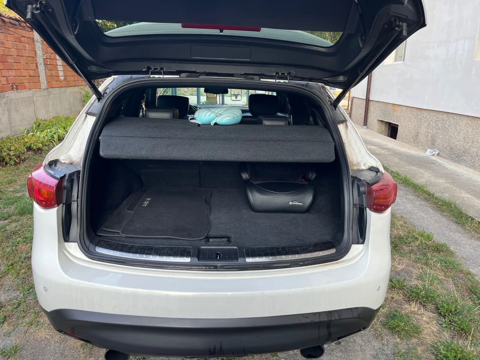 Infiniti QX70 Black edition  | Mobile.bg   14