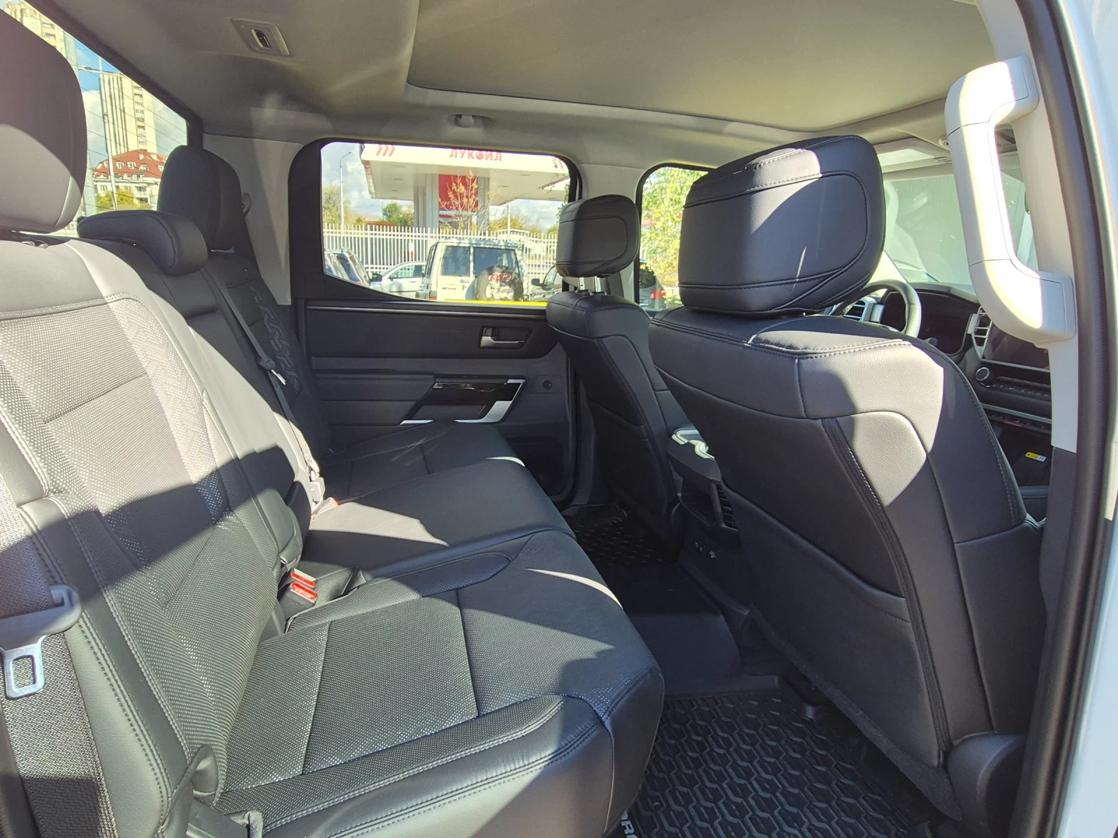 Toyota Tundra LIMITED PANORAMA  | Mobile.bg — изображение 11