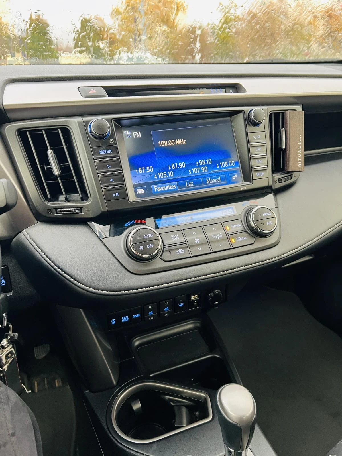 Toyota Rav4 2.0 CVT Executive       Toy | Mobile.bg   10