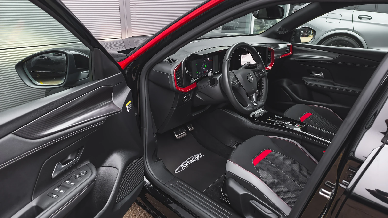 Opel Mokka -e GS Line 50 kWh - изображение 8