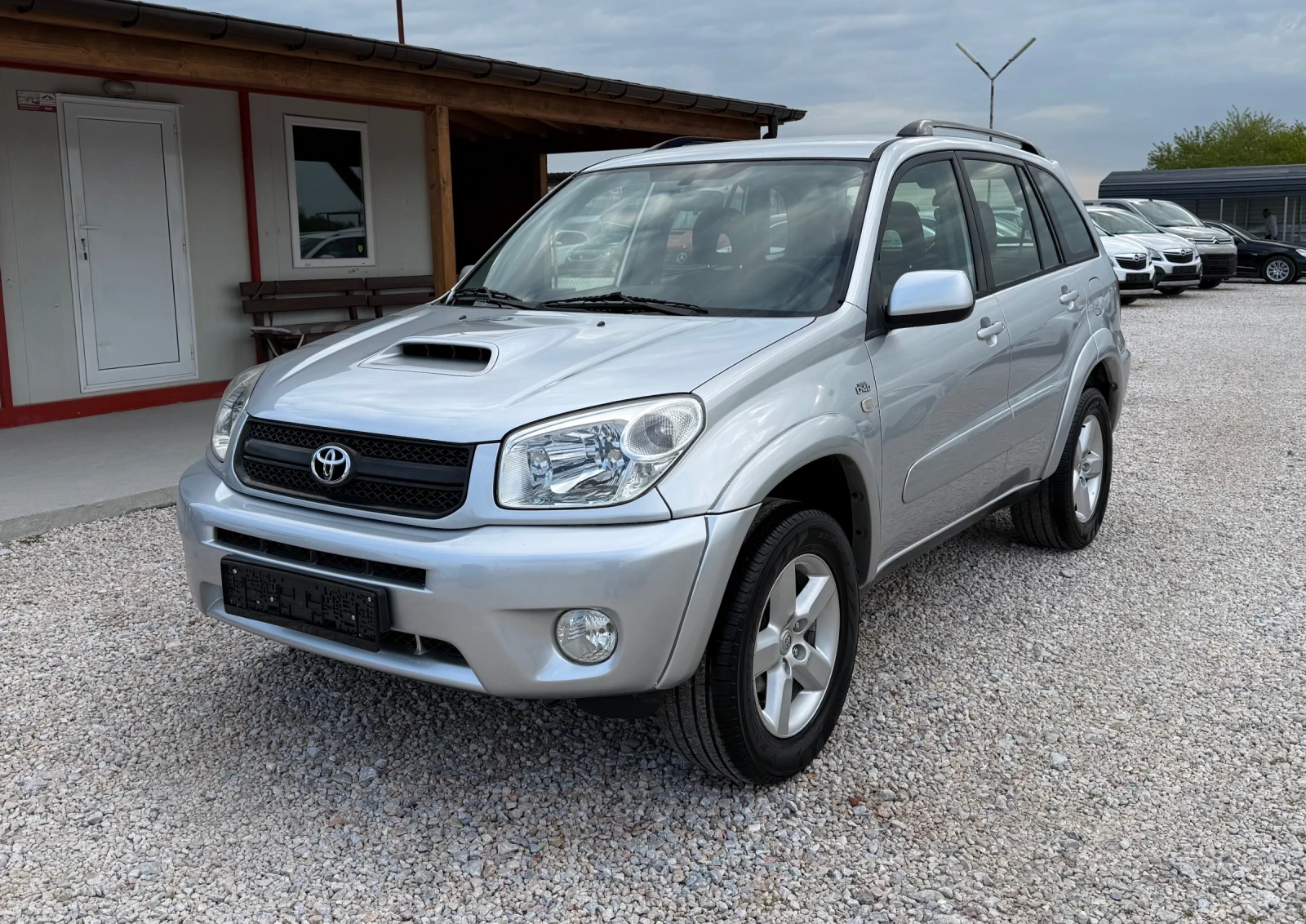 Toyota Rav4 2.0D4D* 116k.c* 4x4* ITALY