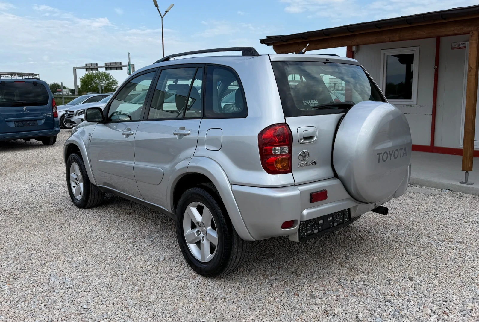 Toyota Rav4 2.0D4D* 116k.c* 4x4* ITALY, снимка 4 - Автомобили и джипове - 54355988