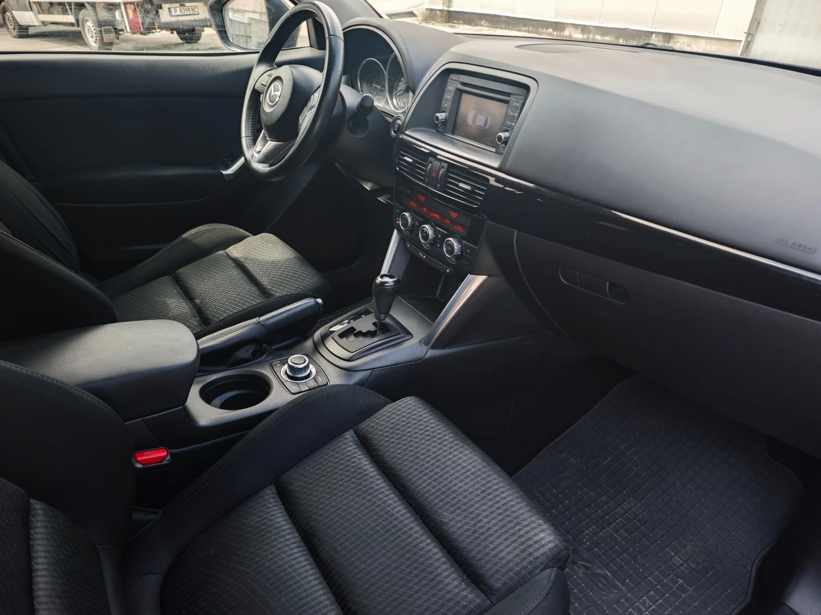Mazda CX-5, снимка 11 - Автомобили и джипове - 55750927