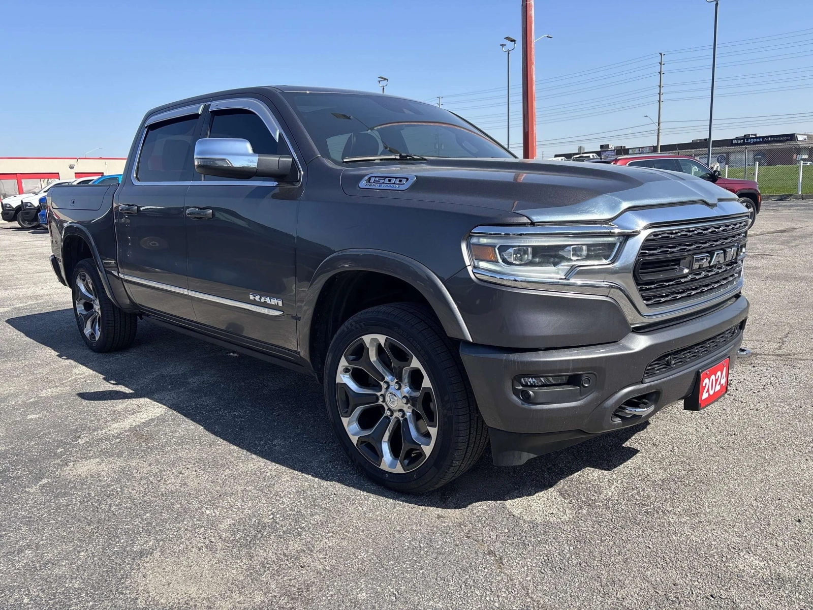 Dodge RAM 1500 * LIMITED* * 4X4* * HEMI* * PANORAMIC SUNROOF* * R, снимка 3 - Автомобили и джипове - 55836876