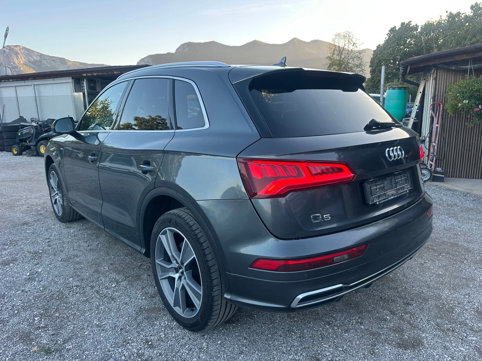 Audi Q5 2, 0TDI 190kc S-LINE, снимка 5 - Автомобили и джипове - 55988922