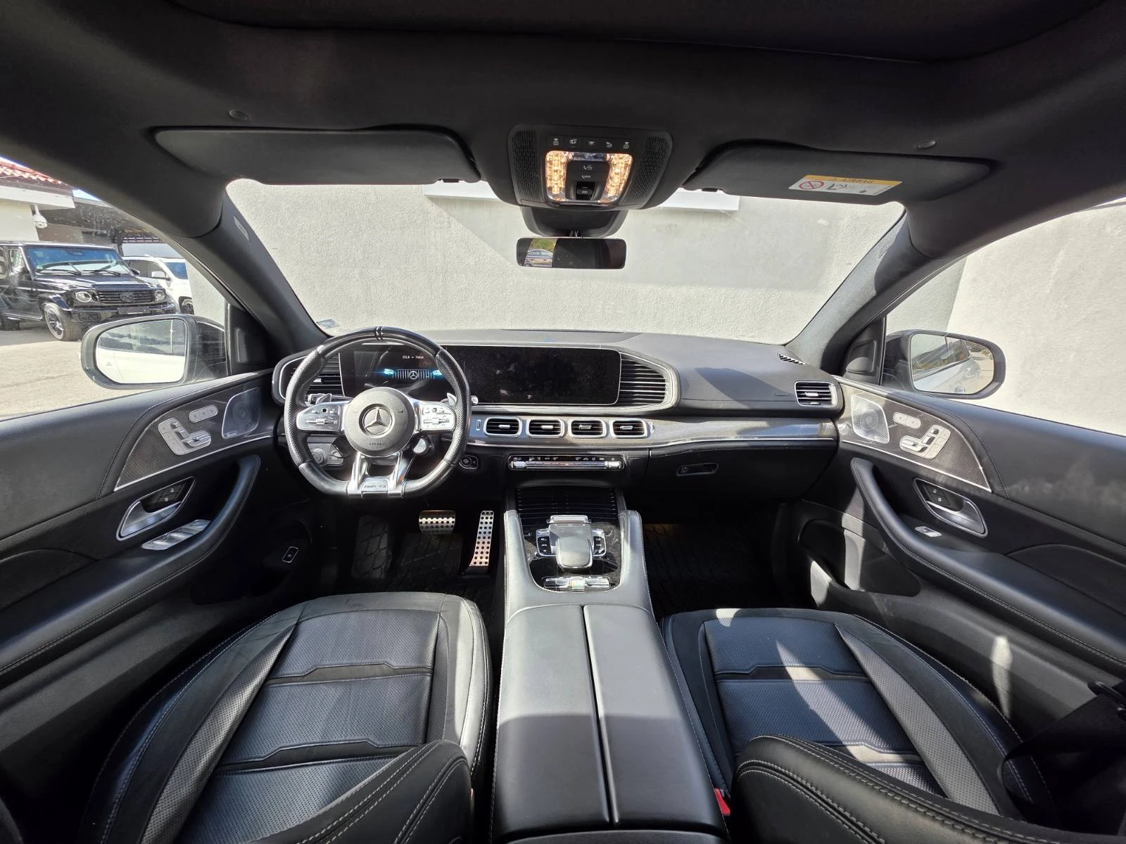 Mercedes-Benz GLE 53 4MATIC, снимка 11 - Автомобили и джипове - 56704521