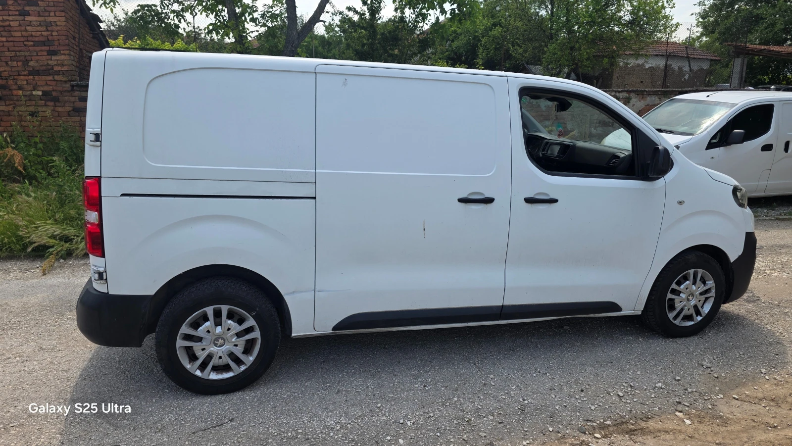 Peugeot Expert 2.0d, снимка 9 - Бусове и автобуси - 54822227