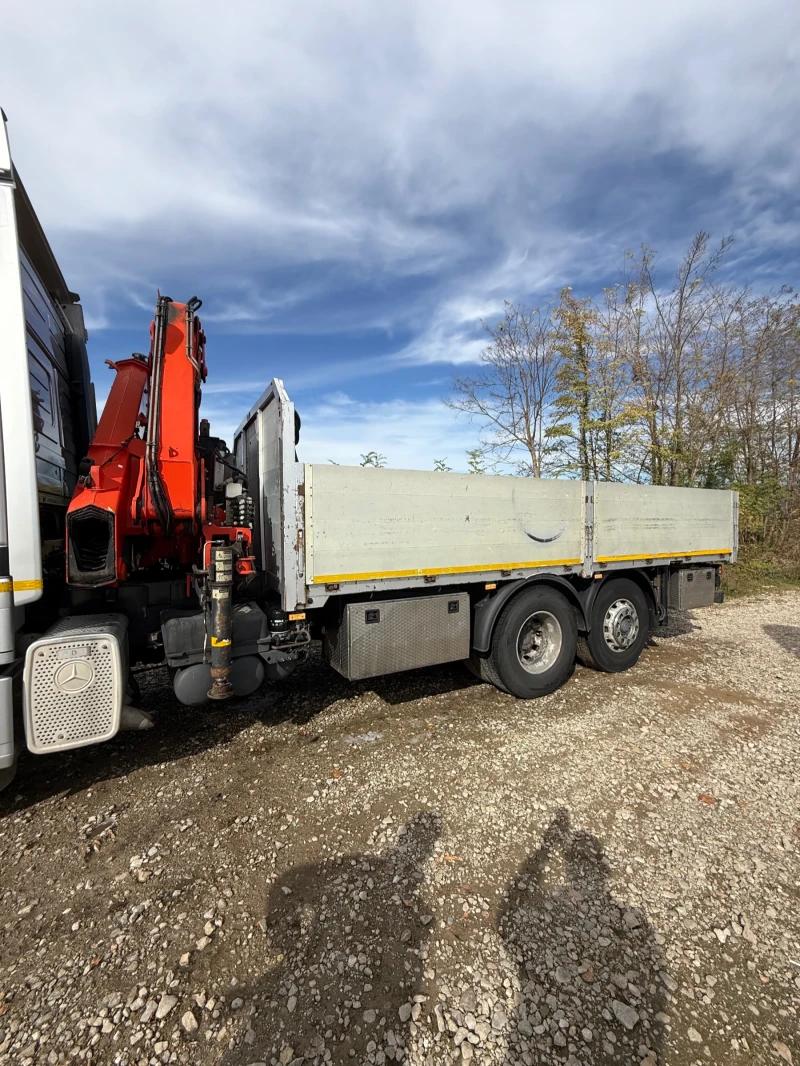 Mercedes-Benz Actros 2543 6х2 с Кран 17 m, снимка 14 - Камиони - 52349064