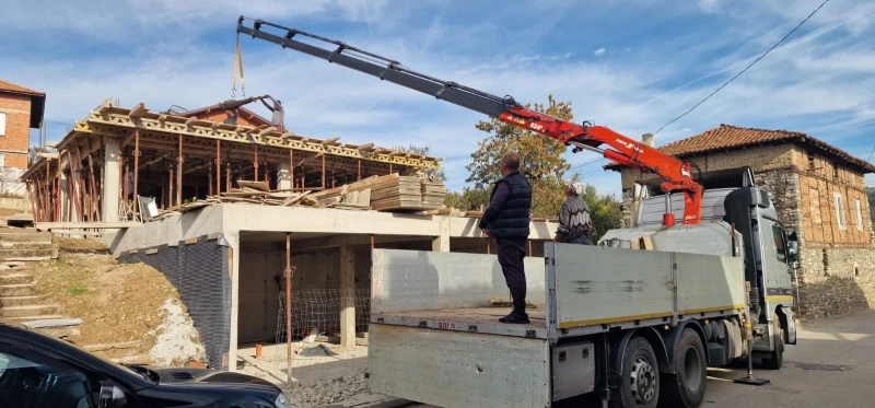 Mercedes-Benz Actros 2543 6х2 с Кран 17 m, снимка 15 - Камиони - 52349064