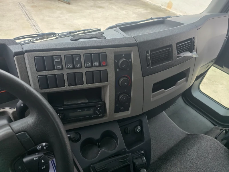 Volvo Fl 240 ТРИСТРАНЕН САМОСВАЛ С КРАН , снимка 15 - Камиони - 52991051