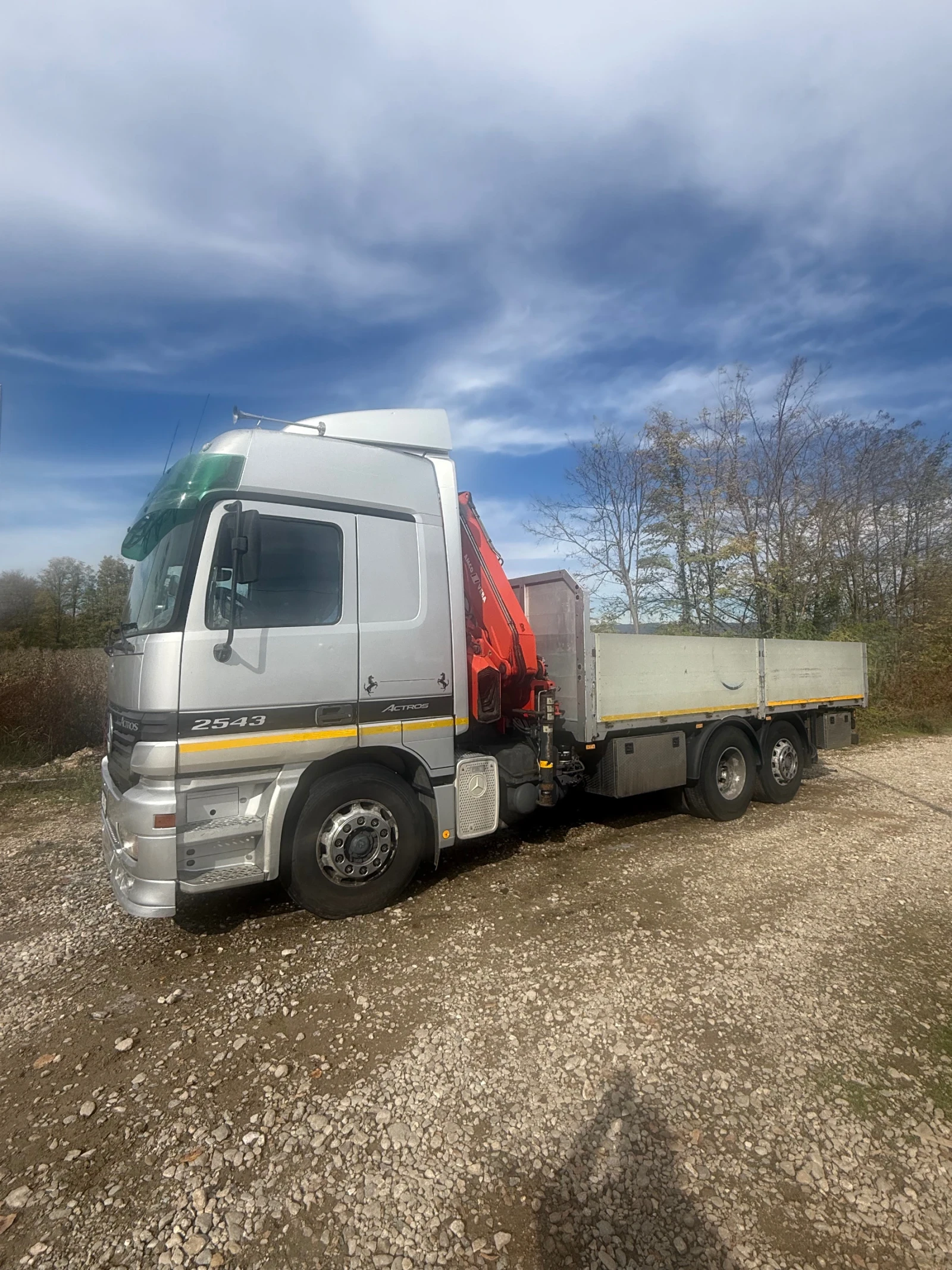 Mercedes-Benz Actros 2543 6х2 с Кран 17 m - изображение 6